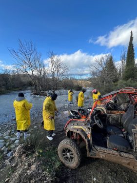 Ομάδα επισκεπτών σε διαδρομή με buggy στο Μαίναλο Αρκαδίας